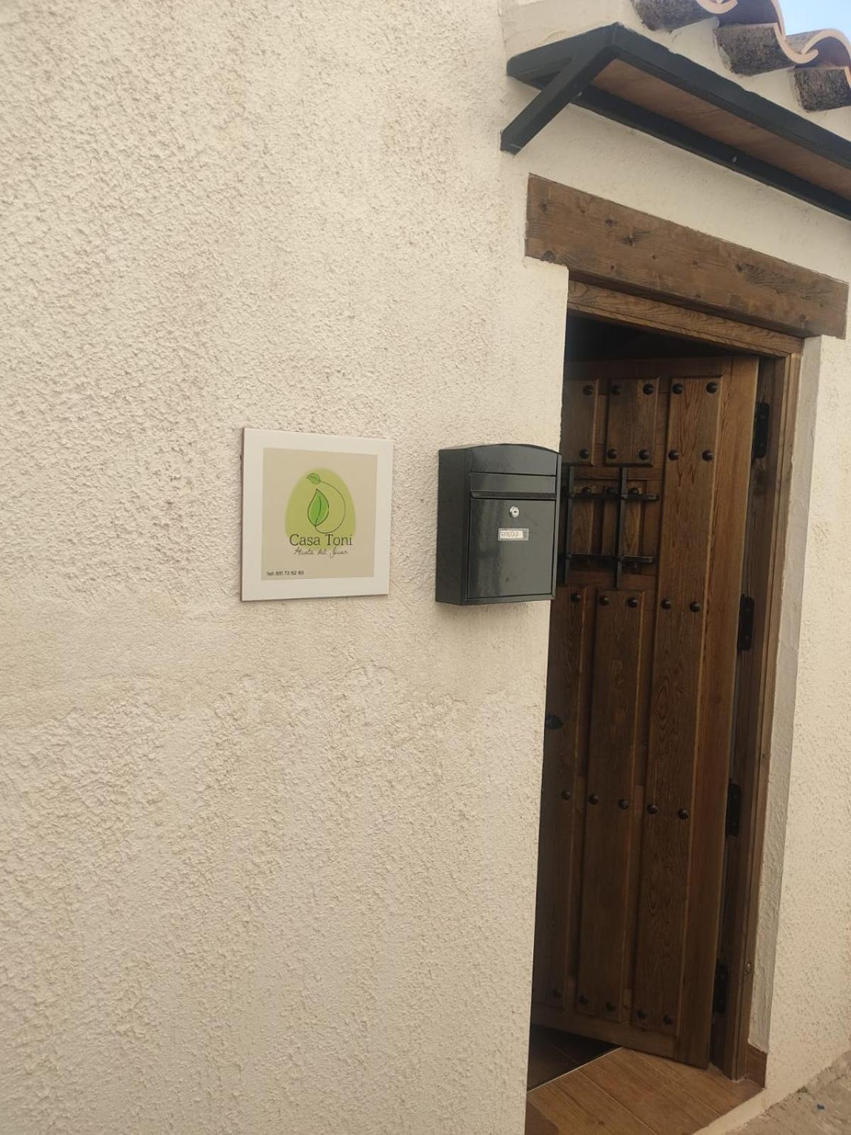 Estudio O Apartamento Toni Alcala del Jucar Buitenkant foto